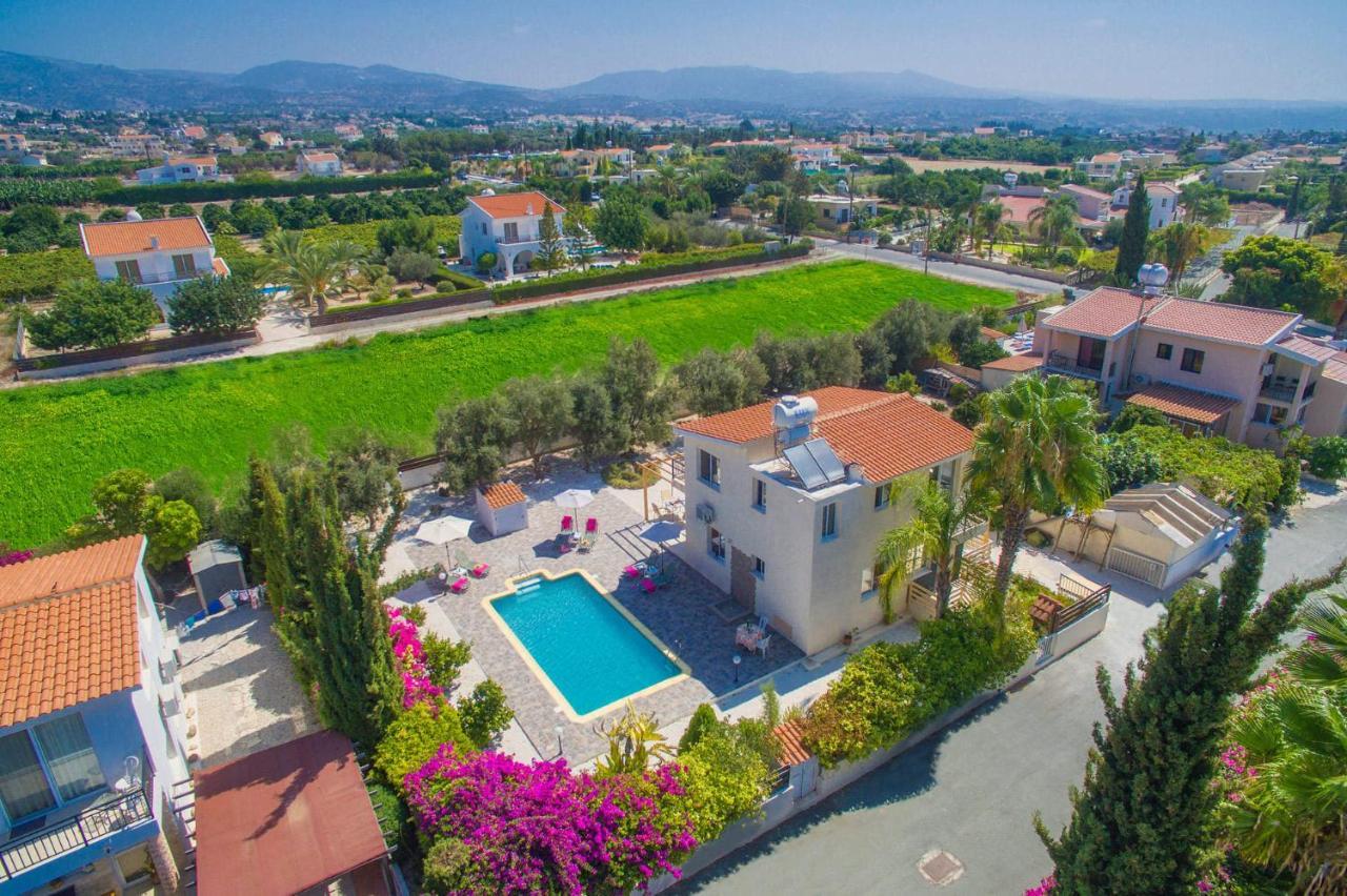 Villa Gavalas Pégeia Exteriör bild